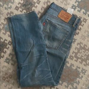 Levi’s 511 Men’s light wash blue Jeans